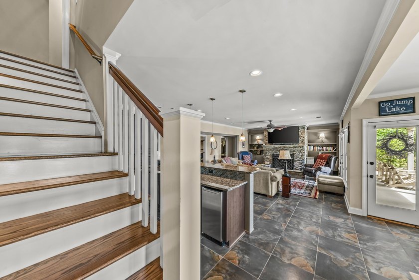 Rare main-lake opportunity on the highly desirable Richland - photo 46