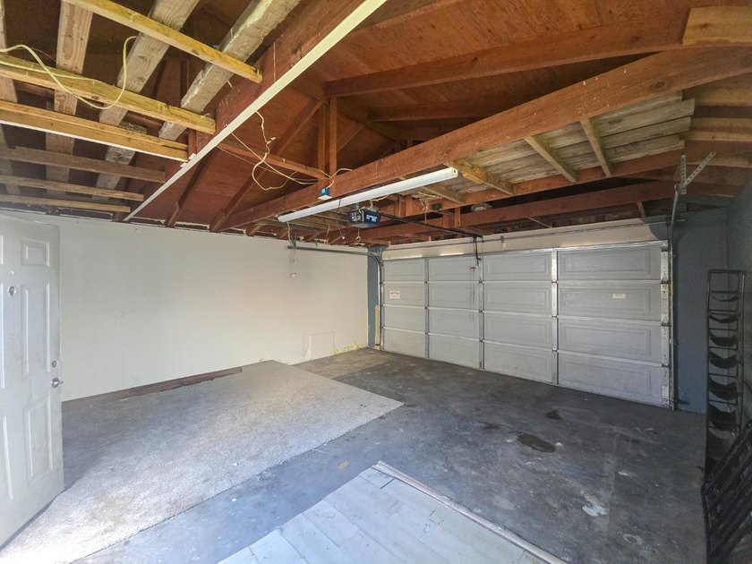 Investment Opportunity! Cash only Contractor special on a 6500 - photo 16