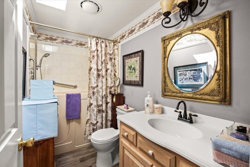 Welcome home to this well maintained, 2 bedroom 2 bath one level - photo 24