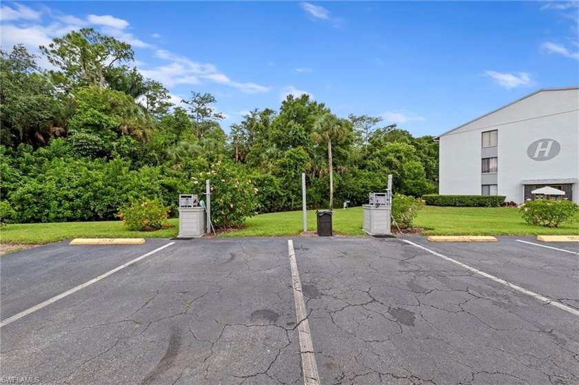 You will not want to miss this incredible deal in the 55+ - photo 42