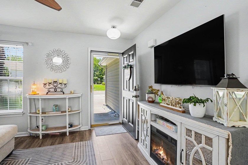 Welcome to this meticulously maintained home offering comfort - photo 5