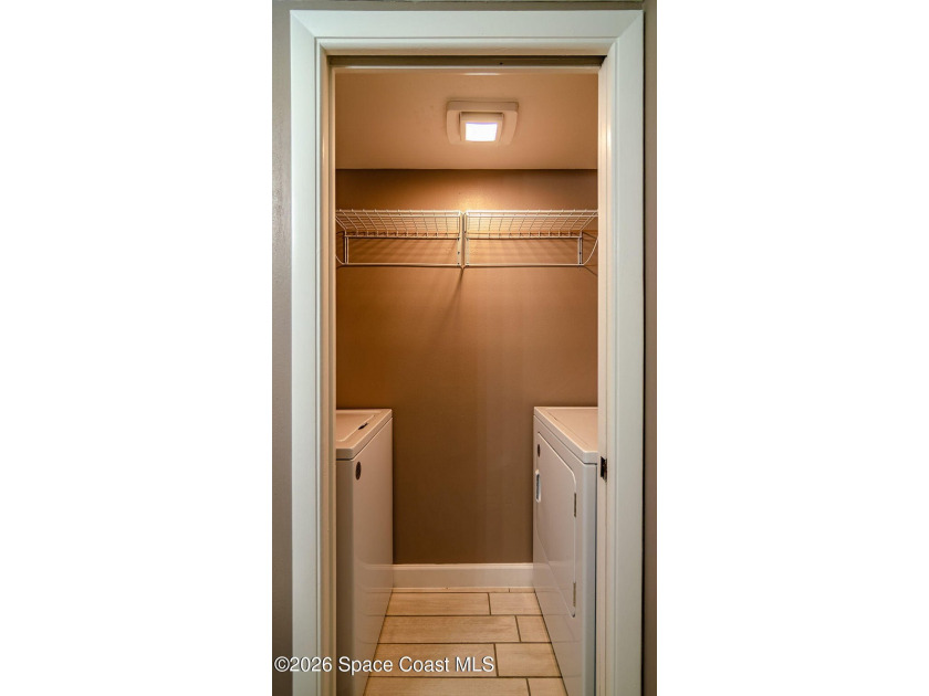 Welcome to this beautifully updated, move-in-ready 2-bedroom, 1 - photo 15