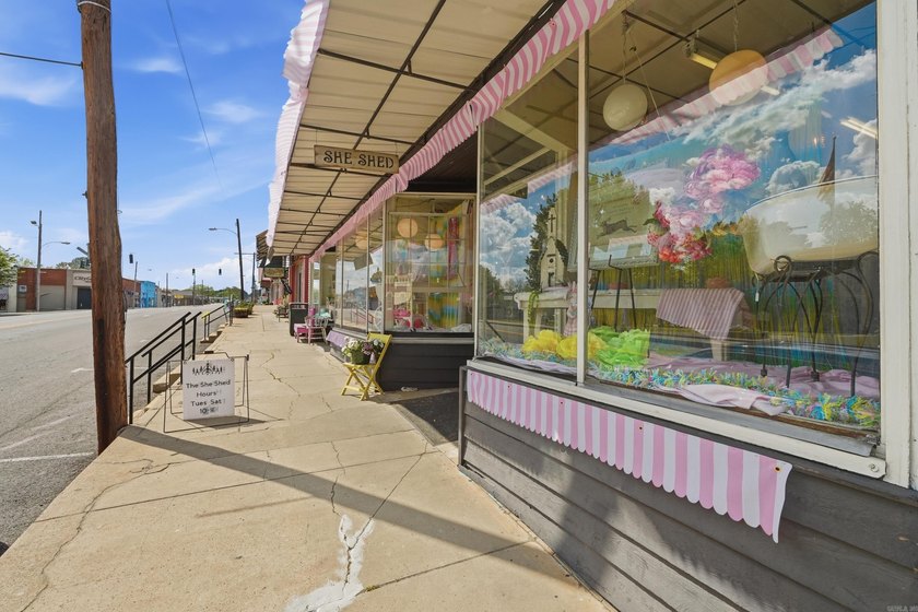 Located directly across Main St from Cleburne County Courthouse - photo 3
