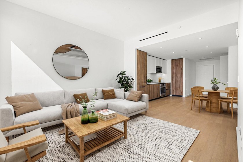 3C is a meticulous south facing one bedroom plus den. The photos - photo 8