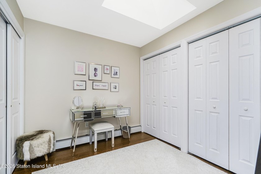 Welcome to Olde Stone Commons in desirable Arden Heights! This - photo 22