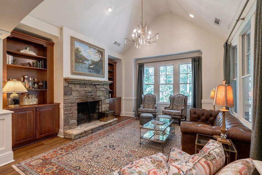 STUNNING LOCK-N-LEAVE TOWNHOME WITH A TWO CAR GARAGE CLOSE TO - photo 13