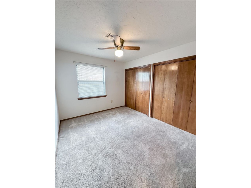 Charming home in Willow Creek Addition! This property features 3 - photo 14