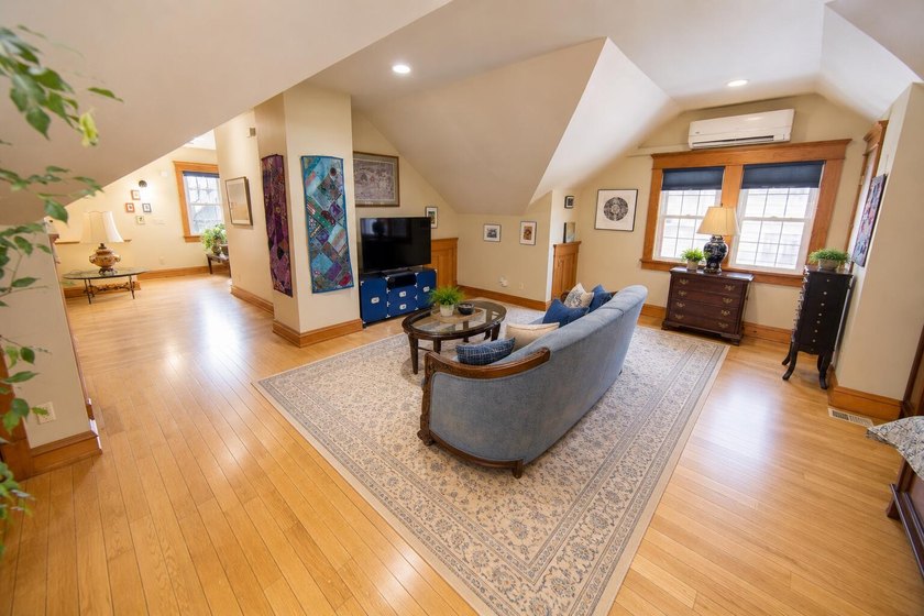 Rare opportunity to own a charming Shorewood bungalow featuring - photo 23