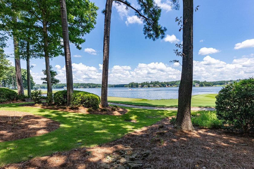 Some homes are admired. Others are unforgettable. At 109 Bulloch - photo 11