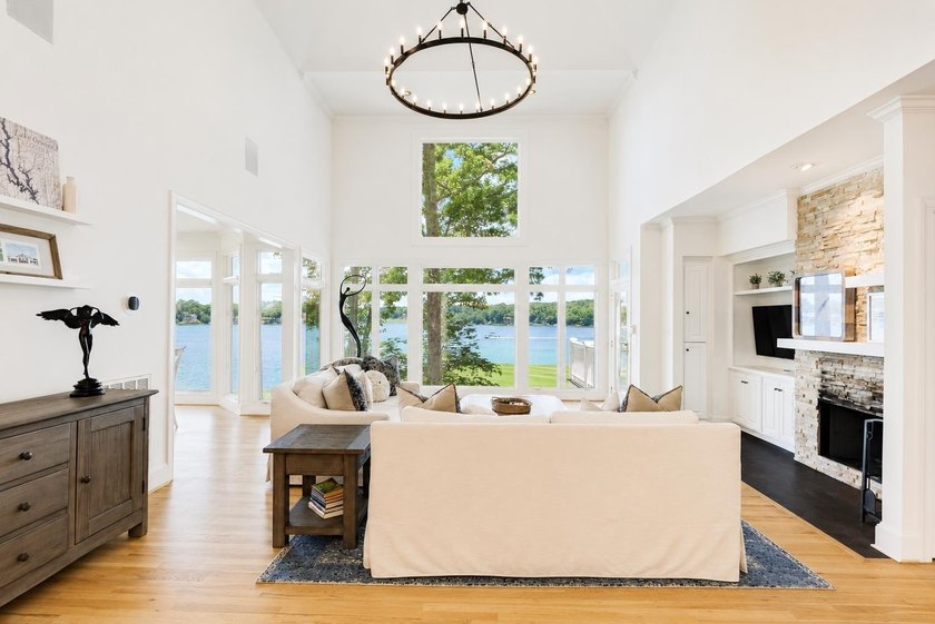 Some homes are admired. Others are unforgettable. At 109 Bulloch - photo 15