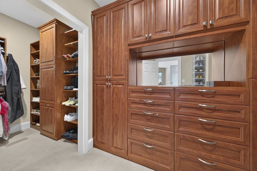 Some homes are admired. Others are unforgettable. At 109 Bulloch - photo 33