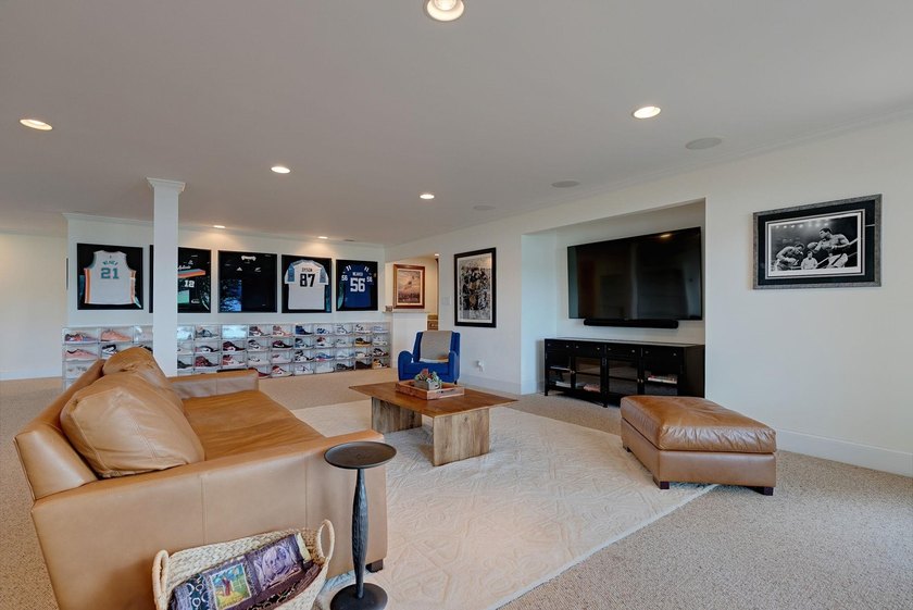 Some homes are admired. Others are unforgettable. At 109 Bulloch - photo 40
