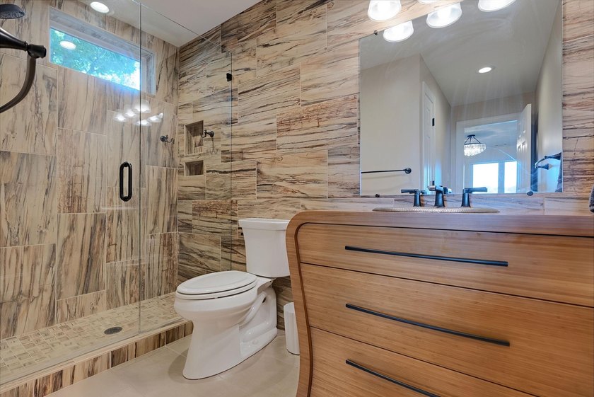 Some homes are admired. Others are unforgettable. At 109 Bulloch - photo 50