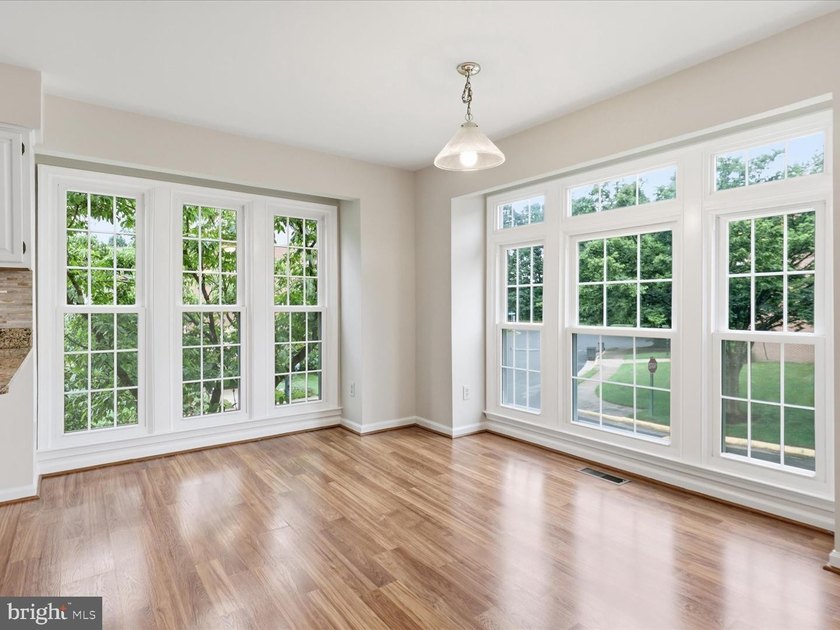 Discover exceptional living in Fairfax's Penderbrook community - photo 4