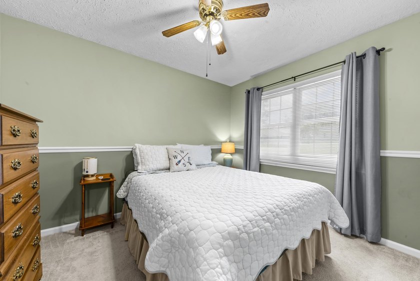 PRECIOUS LAKEFRONT GEM on FABULOUS ROOTY CREEK AREA OF SINCLAIR! - photo 29