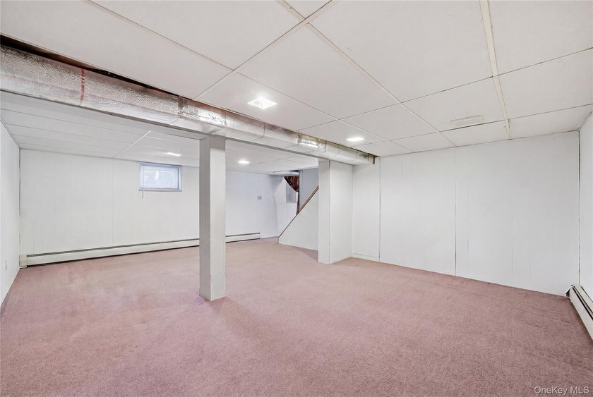 Welcome to this beautifully upgraded and meticulously maintained - photo 30