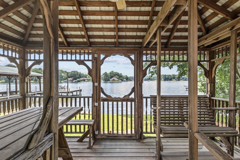 PRECIOUS LAKEFRONT GEM on FABULOUS ROOTY CREEK AREA OF SINCLAIR! - photo 47