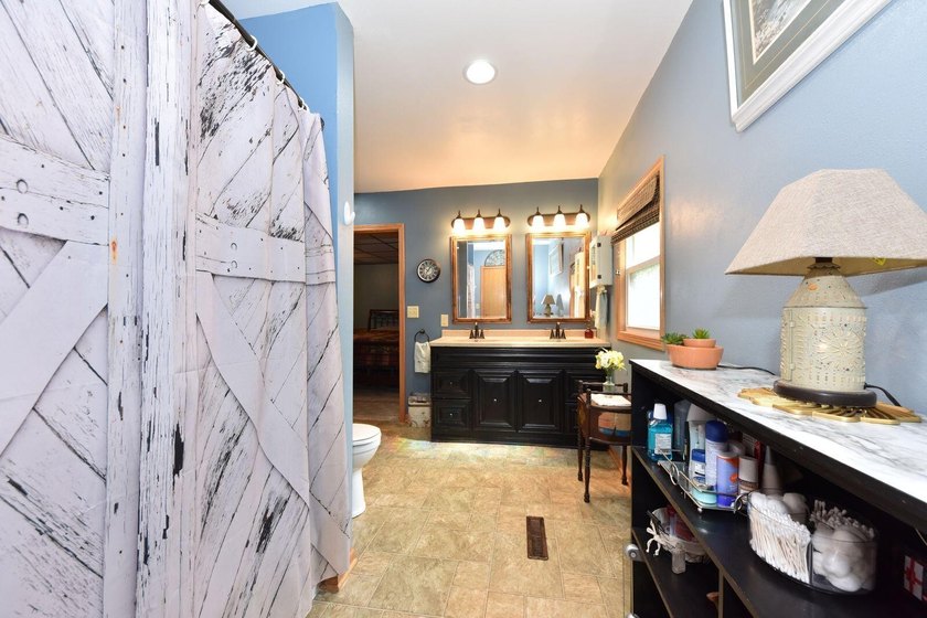 This fantastic 3 BDR home is situated on a remarkable lot - photo 12