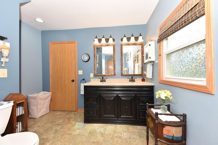 This fantastic 3 BDR home is situated on a remarkable lot - photo 13