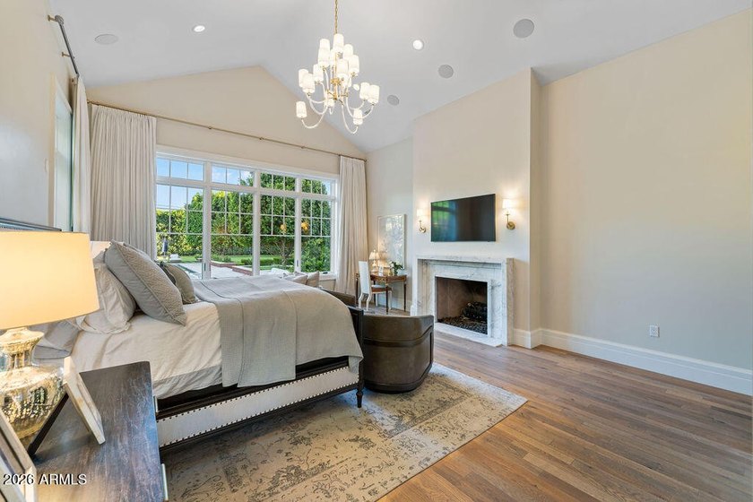 This extraordinary custom estate offers approximately 14,950 SF - photo 43