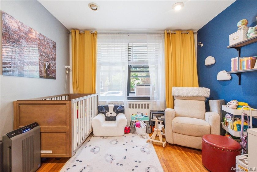 Pet Friendly, Renovated, and First Floor Convenience! Ditch the - photo 11