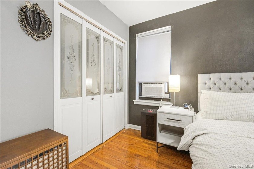 Pet Friendly, Renovated, and First Floor Convenience! Ditch the - photo 22