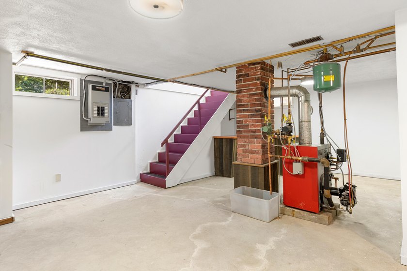 This charming and beautifully updated 3-bedroom home offers - photo 25