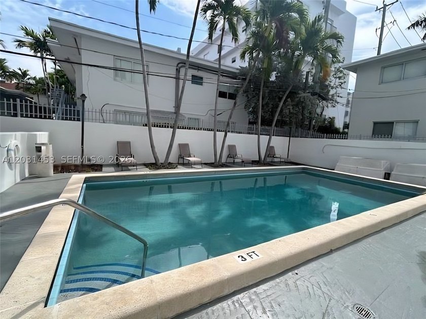 A South Beach condo that checks all the boxes. This 700 sq ft, 1 - photo 27