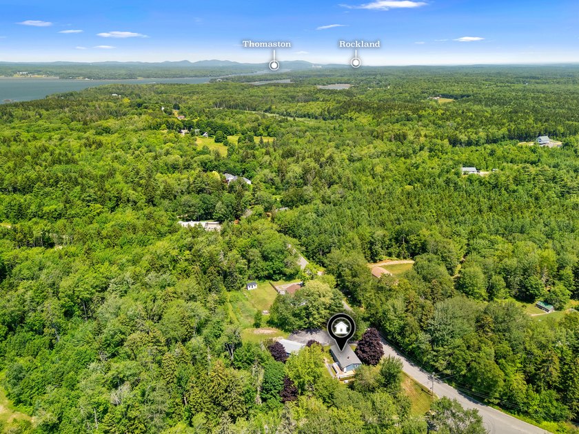 This charming and beautifully updated 3-bedroom home offers - photo 30