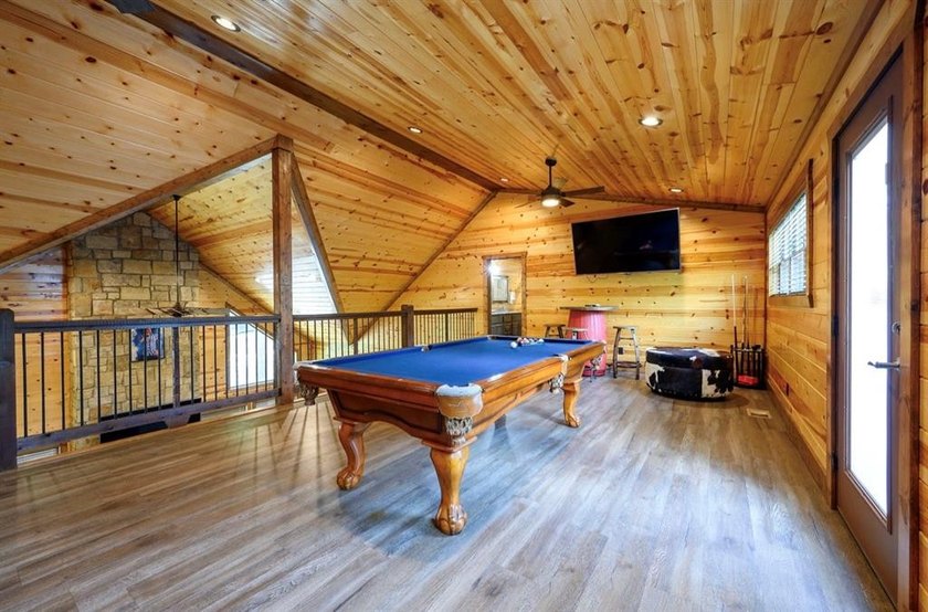 Introducing Friends in Low Places, a charming cabin located in - photo 30