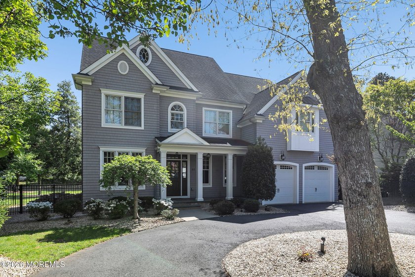 There is a profound difference between a House that is built to - photo 2