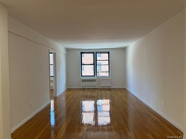 Sponsor unit. No board approval needed. Spacious well-maintained - photo 4