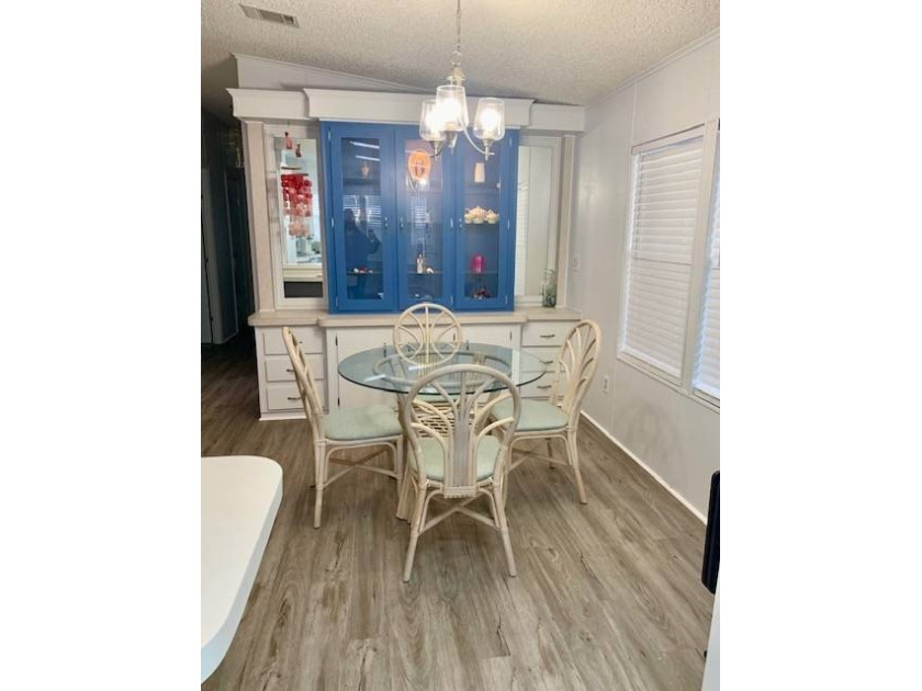 Welcome Home! Come and enjoy this nicely Updated approximately - photo 6