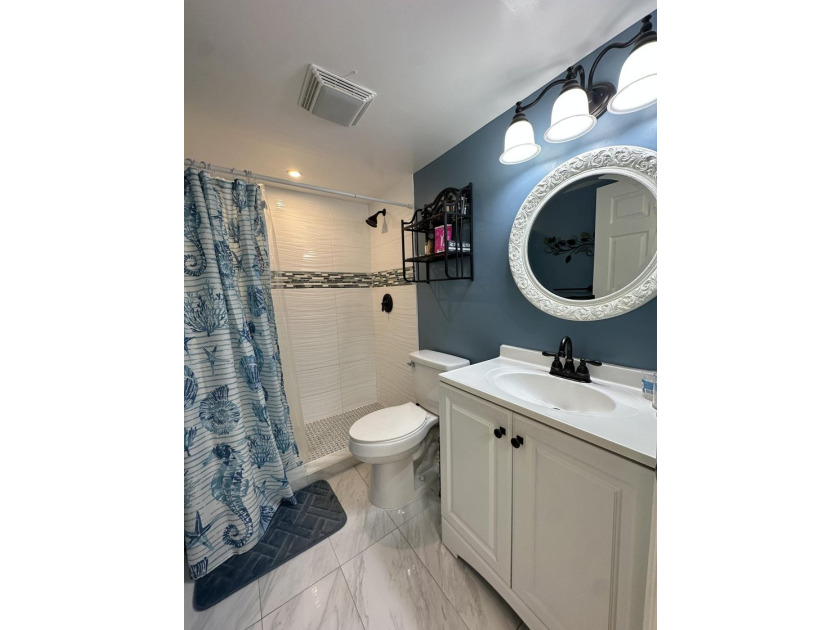 Welcome to this stunning turnkey 2 bed 2 bath property located - photo 21