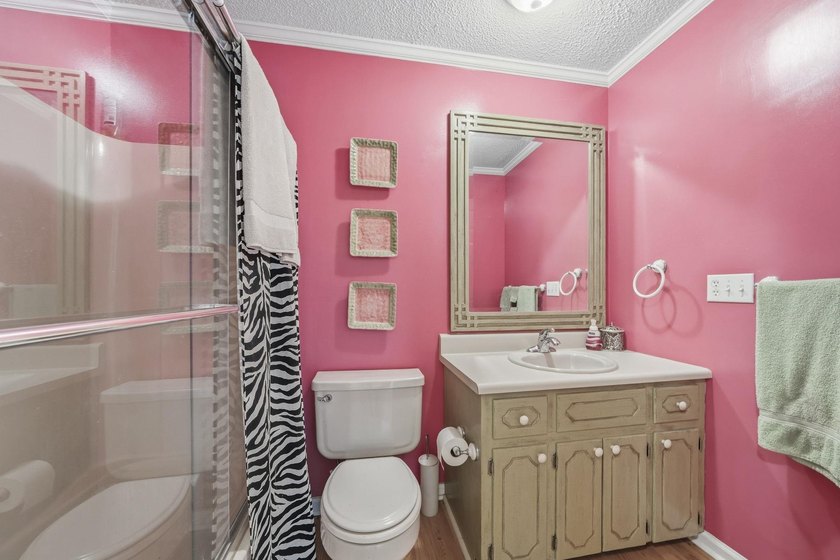Welcome to 477 Avant Road, where classic Lake Sinclair cottage - photo 24