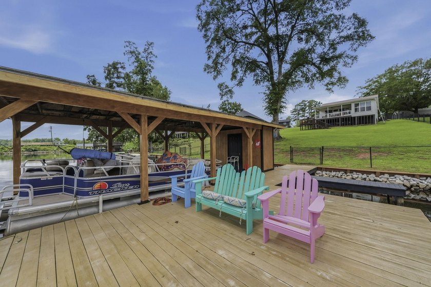 Welcome to 477 Avant Road, where classic Lake Sinclair cottage - photo 31