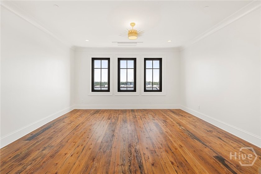 Introducing The Mayor Building Residences, the most exclusive - photo 32