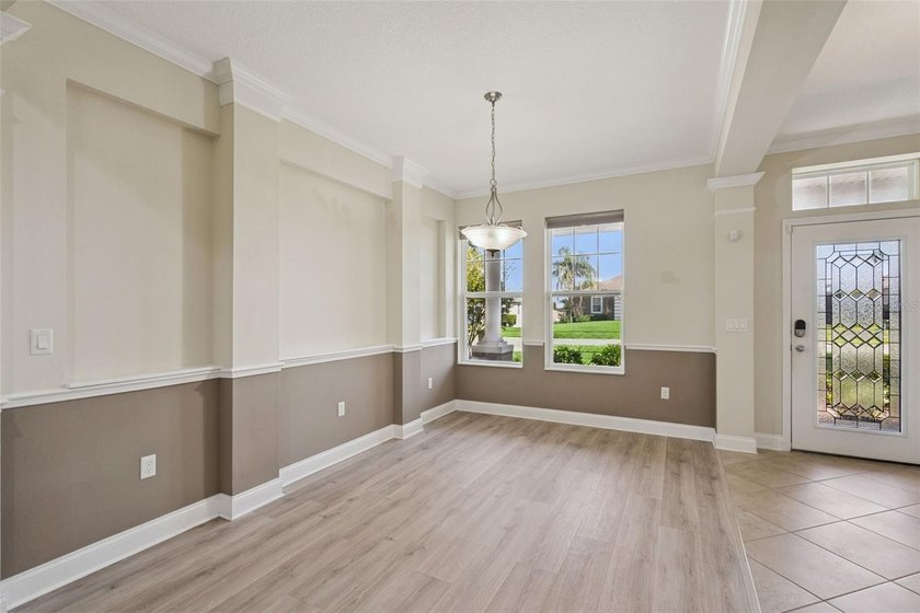 Welcome to this beautifully maintained 4-bedroom, 3-bath home - photo 7