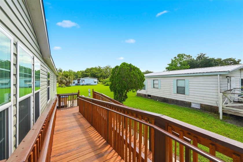 One of the largest floor plans in Broadmore Park! Offering 2,016 - photo 3