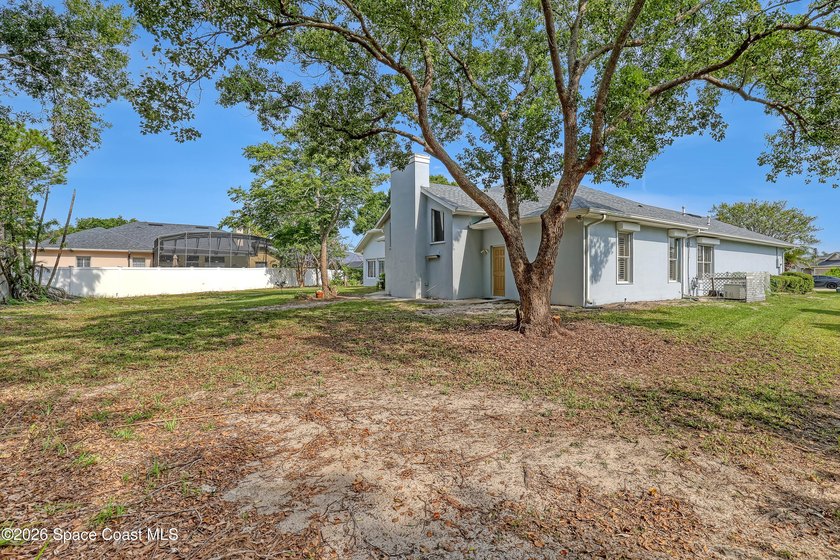 Exceptional value in this custom-built 3,300 sq. ft. concrete - photo 43
