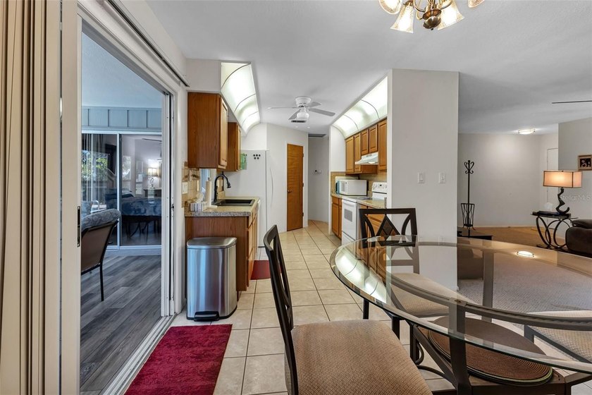 MOVE-IN READY * FULLY FURNISHED * POOL HOME * Experience the - photo 8