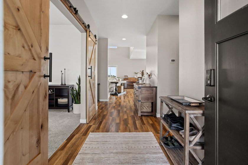 Welcome to this exceptional two-story home, perfectly situated - photo 8