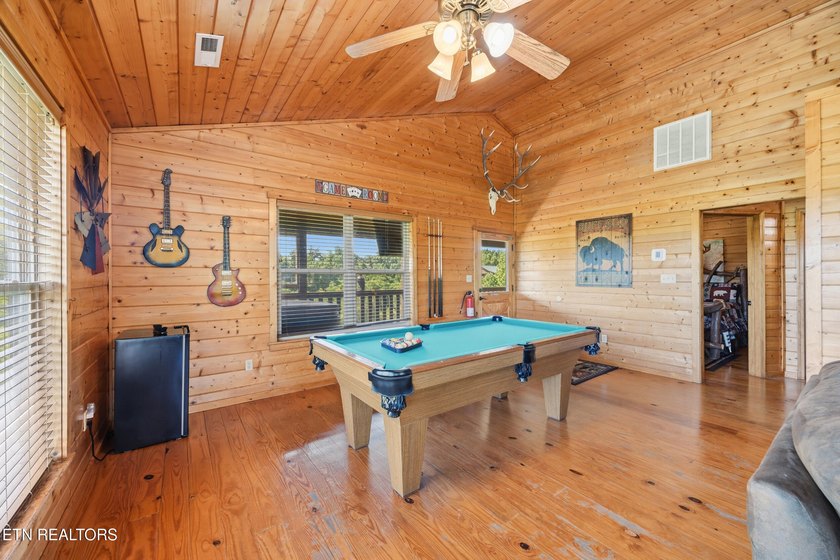 A rare easy-access cabin in the heart of the Smokies -- and a - photo 18