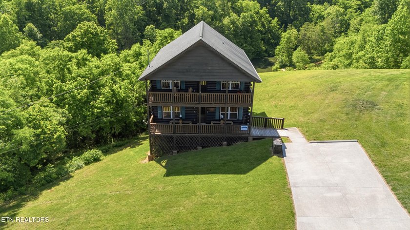 A rare easy-access cabin in the heart of the Smokies -- and a - photo 24