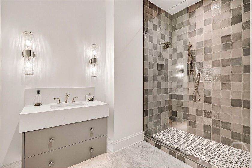 The Mayor Building Residences represent the pinnacle of luxury - photo 38