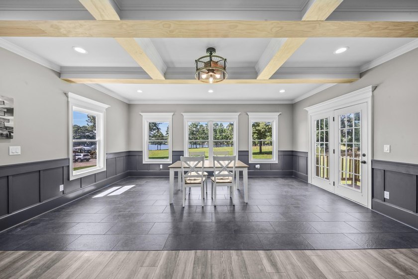 EXTRAORDINARY OPPORTUNITY TO OBTAIN OVER 4 ACRES OF PRIME LEVEL - photo 38
