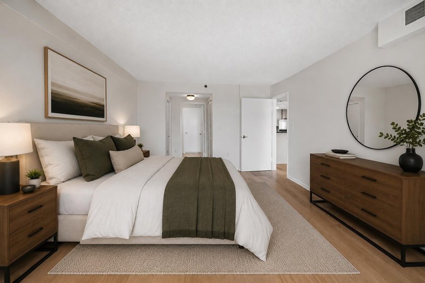Spacious two-bedroom, two-bathroom condo in the highly desirable - photo 8