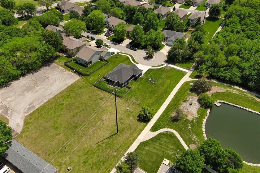 You want space, a smart layout, and a neighborhood you'll - photo 44