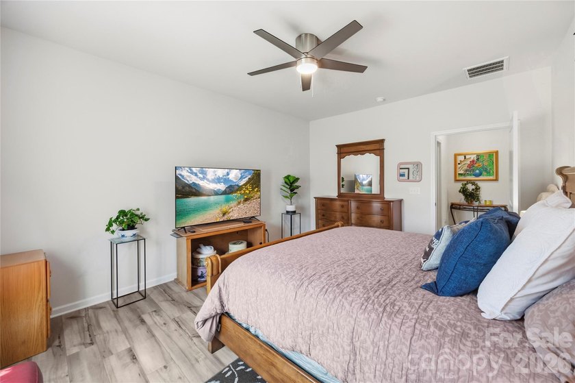 Welcome to this beautiful chiffon plan ranch home featuring an - photo 18