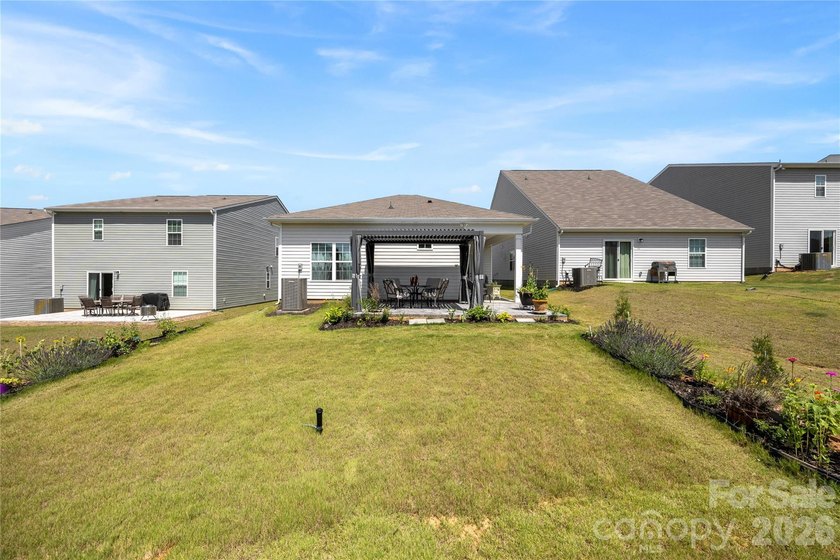 Welcome to this beautiful chiffon plan ranch home featuring an - photo 31